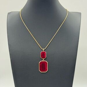 Vintage Monet’s Luxurious Velvet Red Necklace